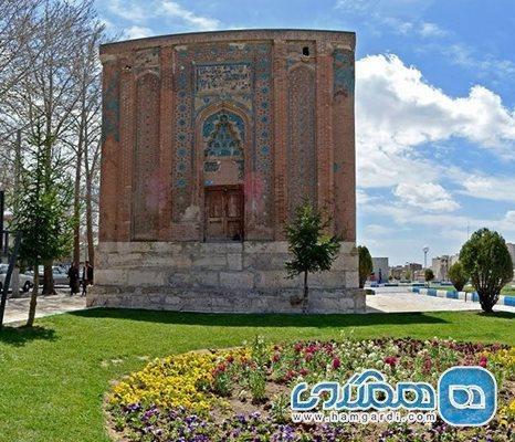 گنبد غفاریه یکی از جاذبه های دیدنی مراغه به شمار می رود گنبد غفاریه یکی از جاذبه های دیدنی مراغه به شمار می رود